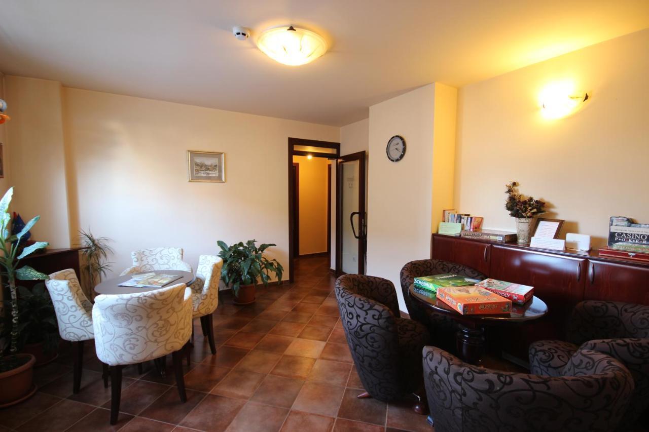 Bizev Hotel Banszko Kültér fotó