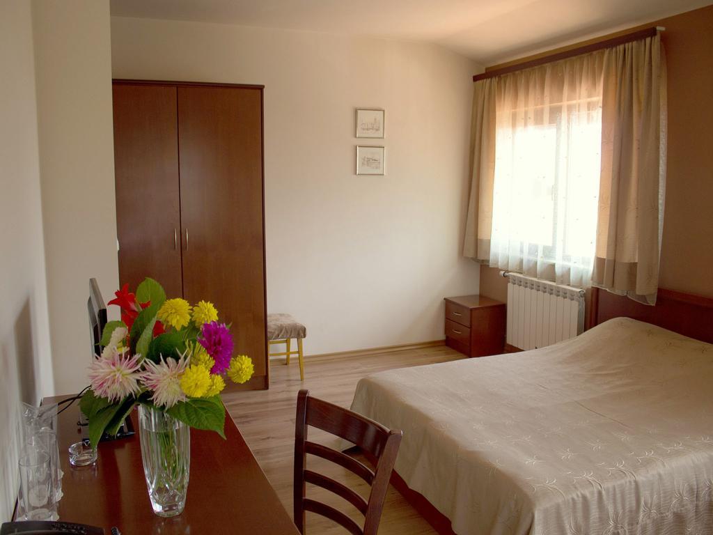 Bizev Hotel Banszko Szoba fotó
